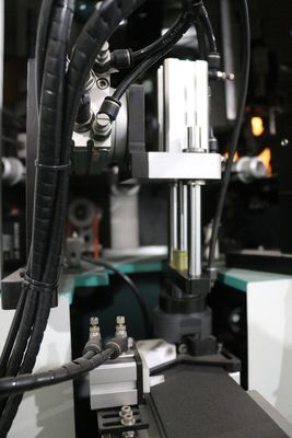 3600pcs/Hr Macchina per la stampa a schermo a tre colori 250x150mm per contenitore di cosmetici