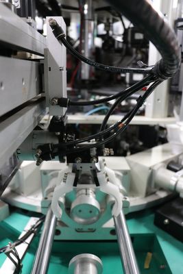 Macchina per la stampa su schermo multicolore da 380 volt 35pcs/min Cap Screen Printing Machine